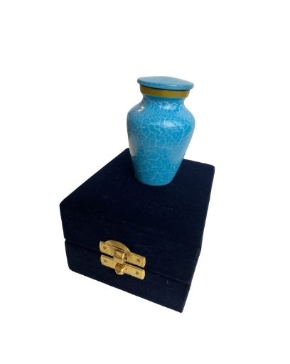 Grave Azure (Keepsake)